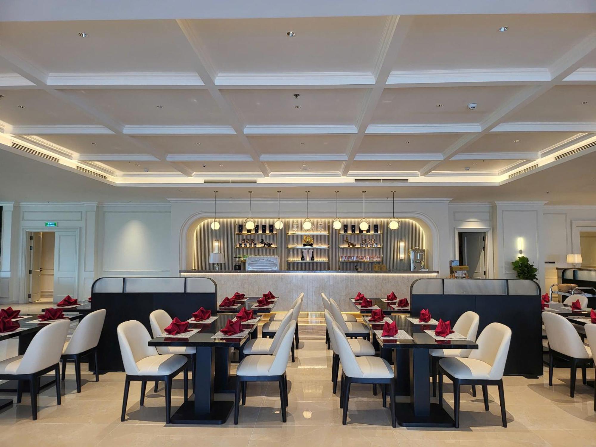 Cosmo Stars Hotel Bac Lieu Dış mekan fotoğraf