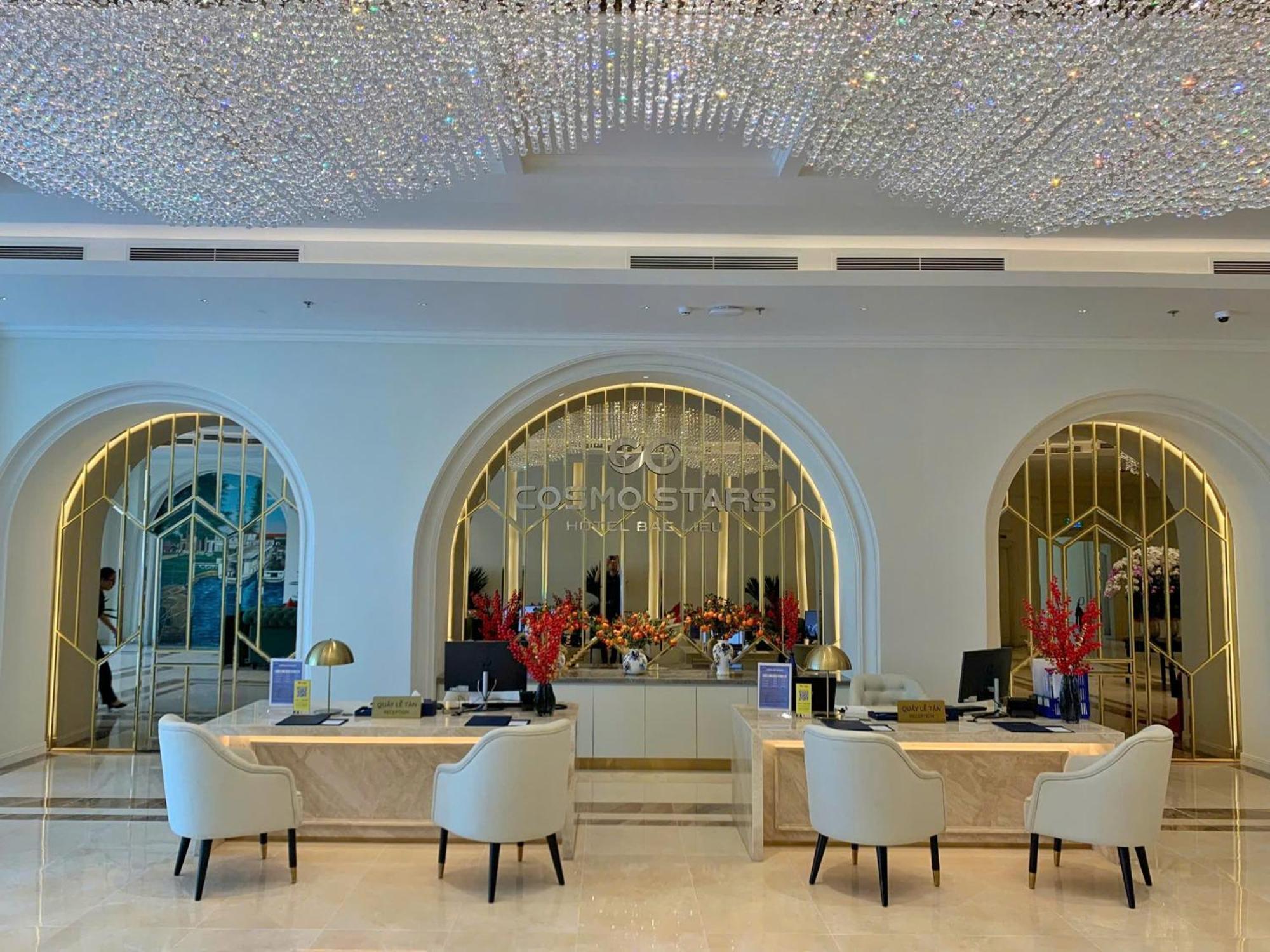 Cosmo Stars Hotel Bac Lieu Dış mekan fotoğraf