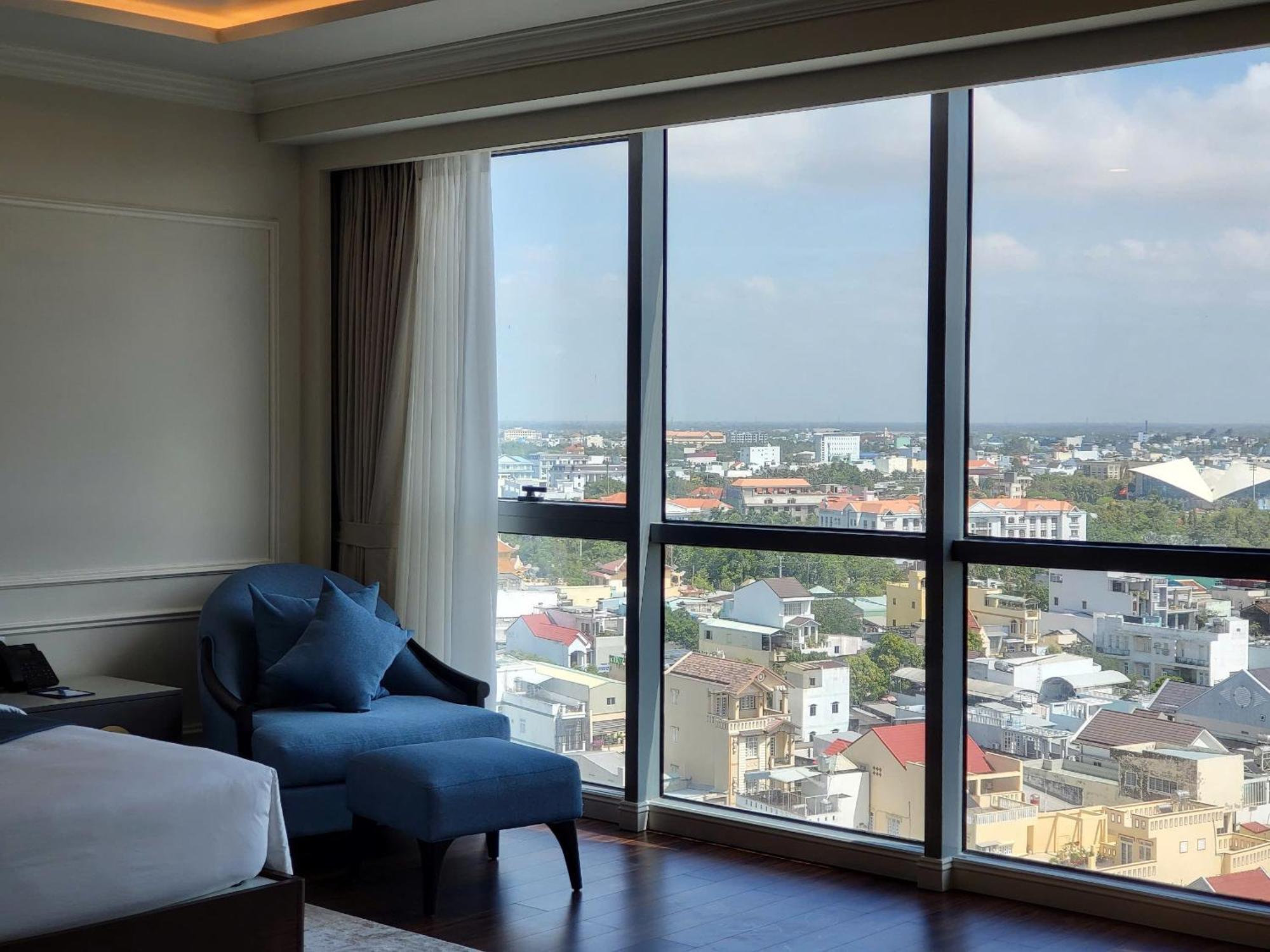 Cosmo Stars Hotel Bac Lieu Dış mekan fotoğraf