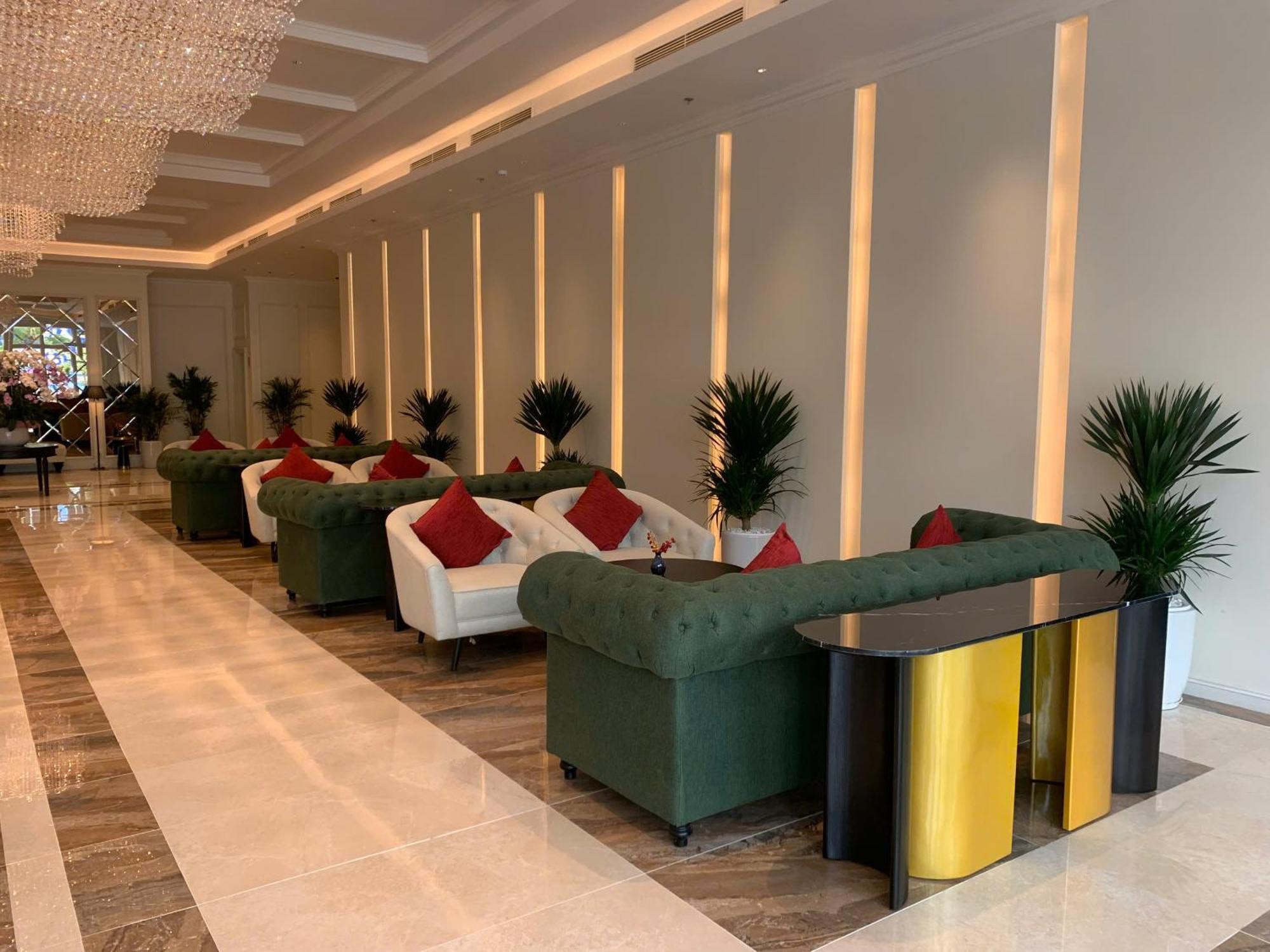 Cosmo Stars Hotel Bac Lieu Dış mekan fotoğraf